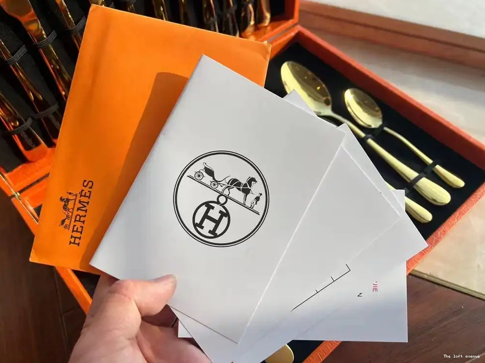 HERMES CUSTOM CUTLERY SET 0515